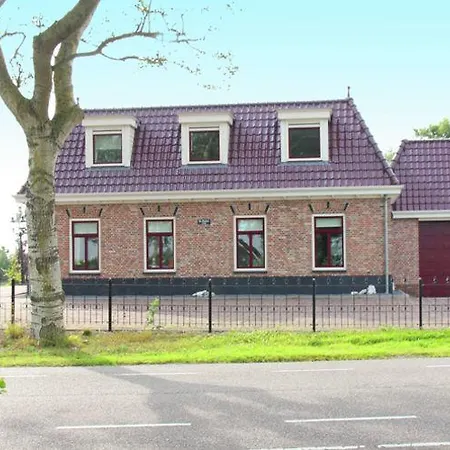Aan De Waterkant *